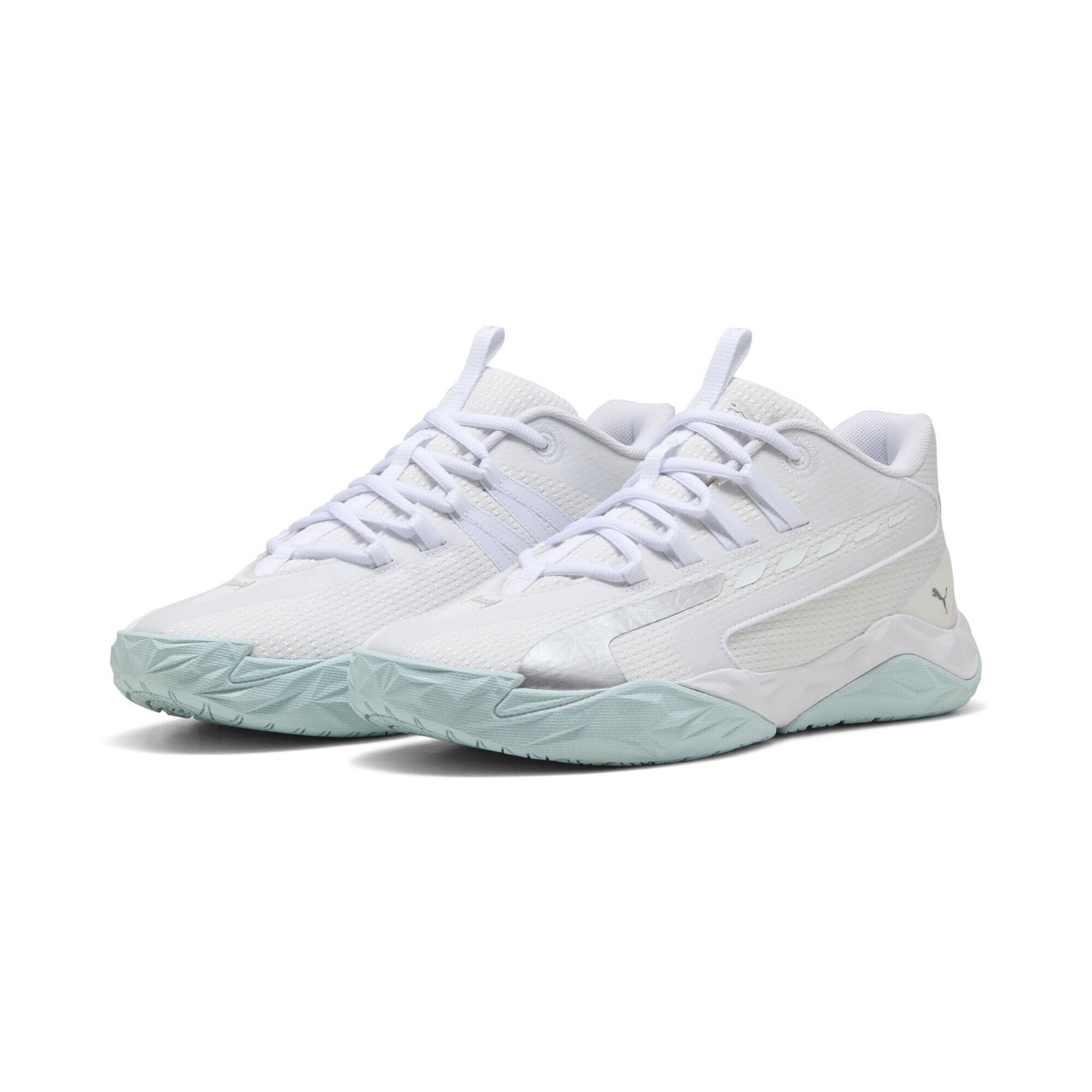 Basketballschuh PUMA "Dagger 2 Mid Basketballschuhe Erwachsene", Gr. 40, weiß silber feather gray metallic, Obermaterial: Synthetik, Textil; Futter: Textil; Innensohle: Textil; Laufsohle: Gummi, Synthetik, Schuhe