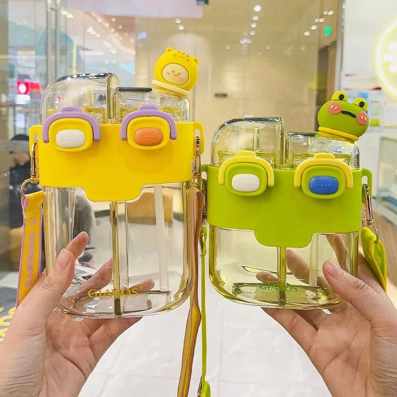 Large Capacity Kids Water Bottle With Straw Double Compartment Cartoon Design green 780 Ml