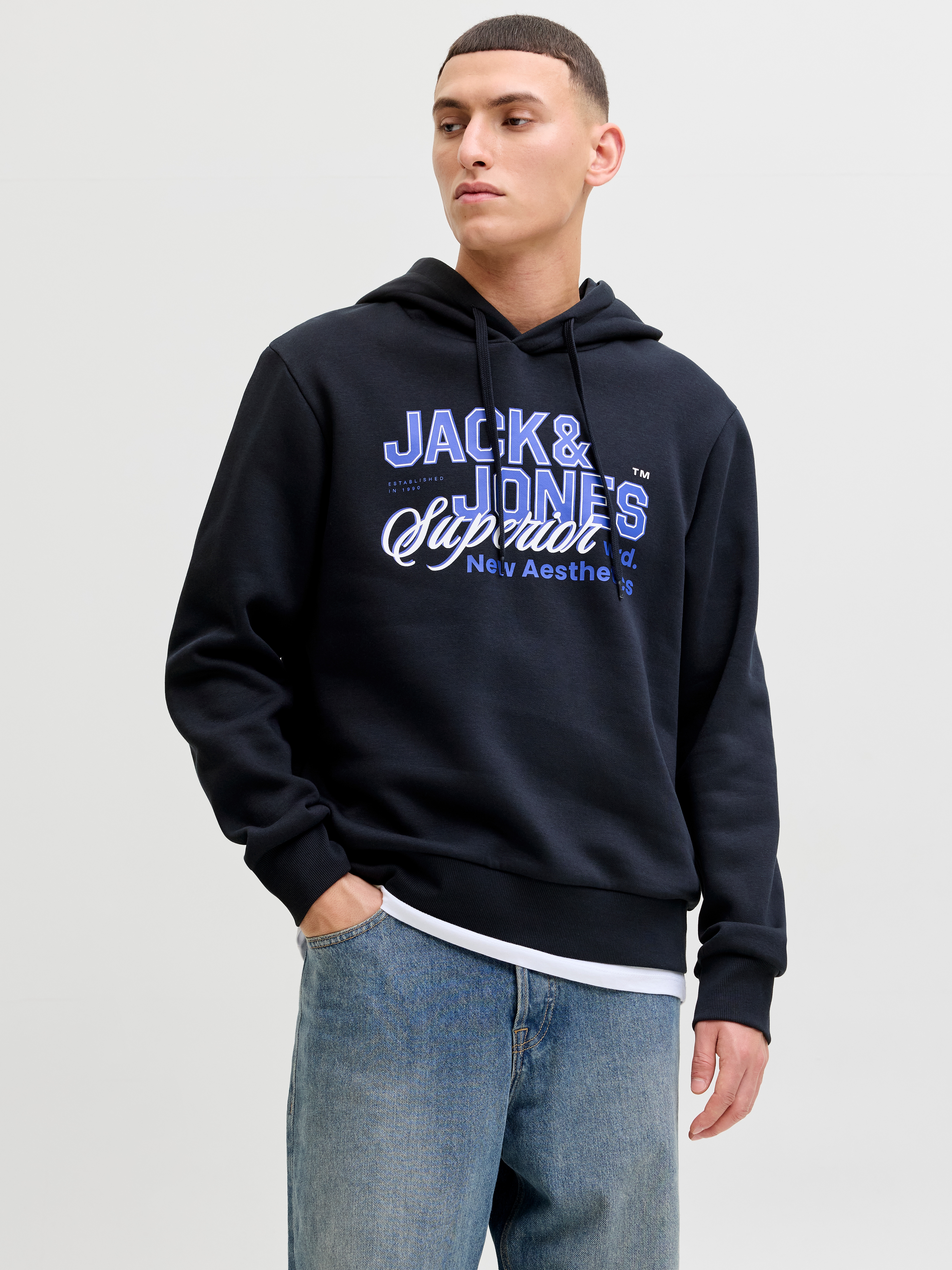 Kapuzensweatshirt JACK & JONES "JJELOGO SWEAT HOOD 2 COL 25/26 NOOS", Herren, Gr. L, navy blazer, angeraute Sweatware, Obermaterial: 70% Baumwolle, 30% Polyester, bedruckt, regular fit normal, Rundhals, Rippbündchen, Sweatshirts, mit stylischem Print