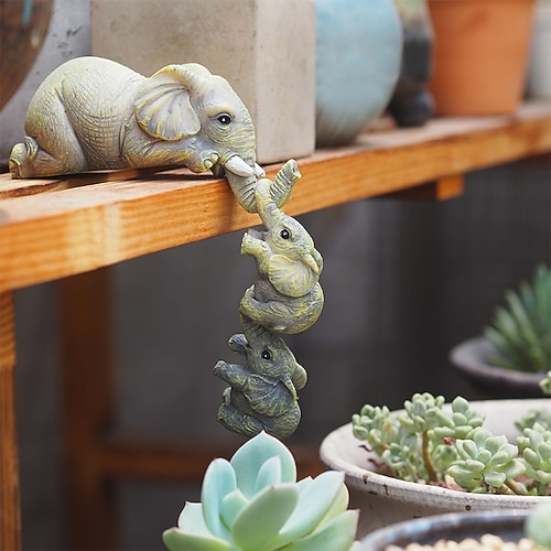3-teiliges Elefanten-Regalfiguren-Set zum Sammeln: Elefantenmutter mit Babyelefanten am Rand, handbemalte Harzfiguren, ideal als Dekoration für den Kaminsims und als Geschenk. Image