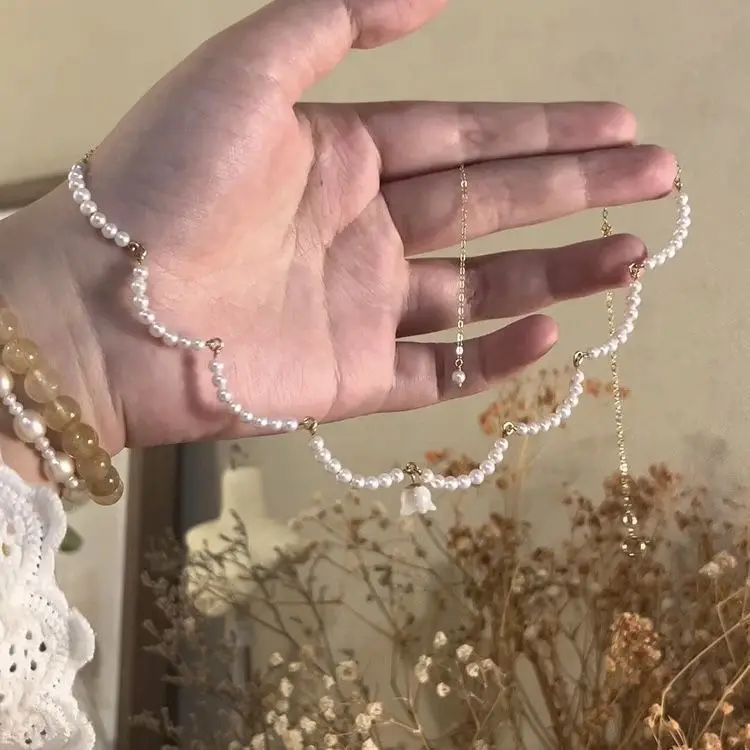 Perlenkette im neuen Stil „Lilie des Tal“, vielseitige und leichte Luxus-Schlüsselbeinkette für Damen Image