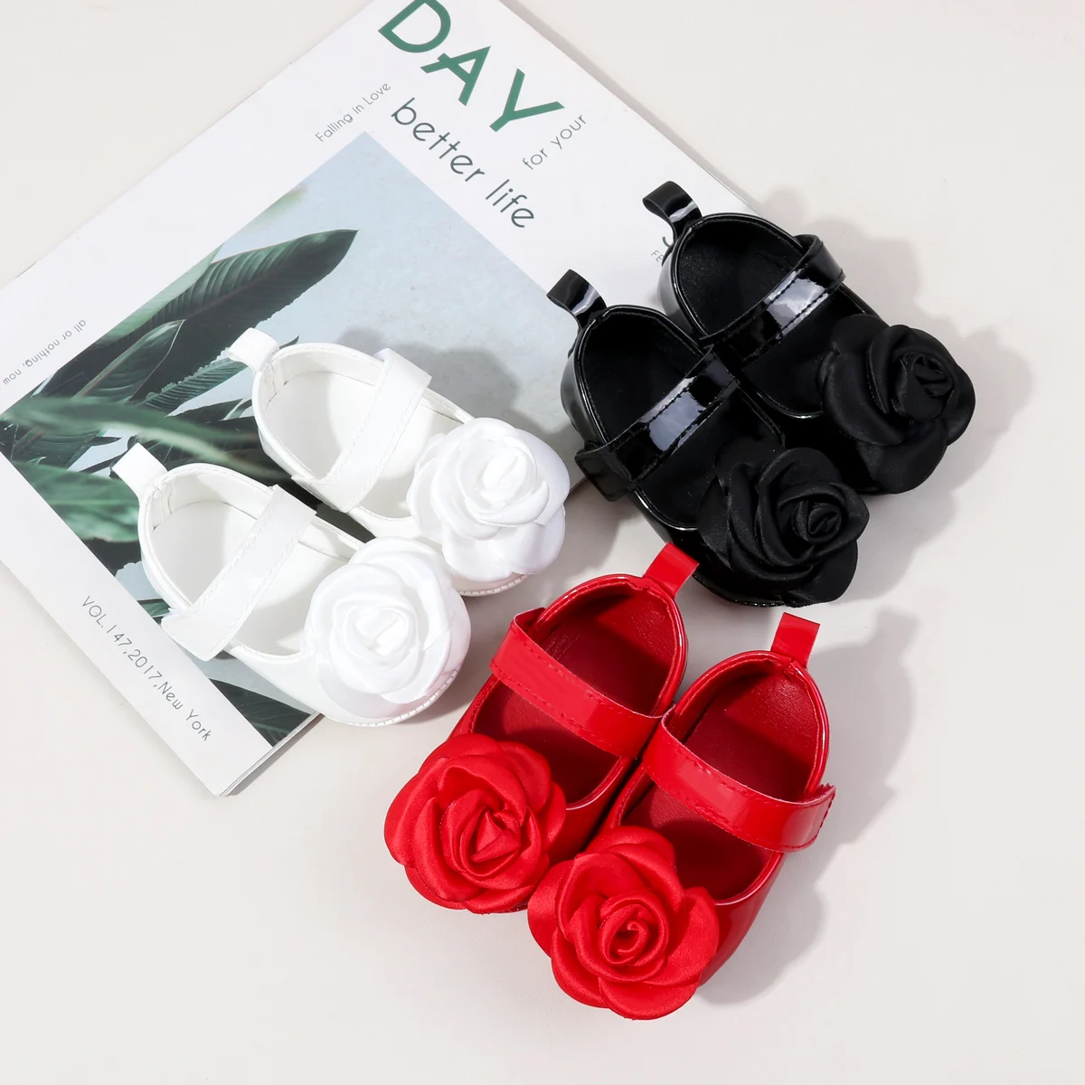 Mode Mädchen Prinzessin Schuhe 2025, Herbst Neue Baby Leder Schuh Komfort Anti Slip Mädchen Blume Casual Schuhe Retro Kind Ballett Schuh