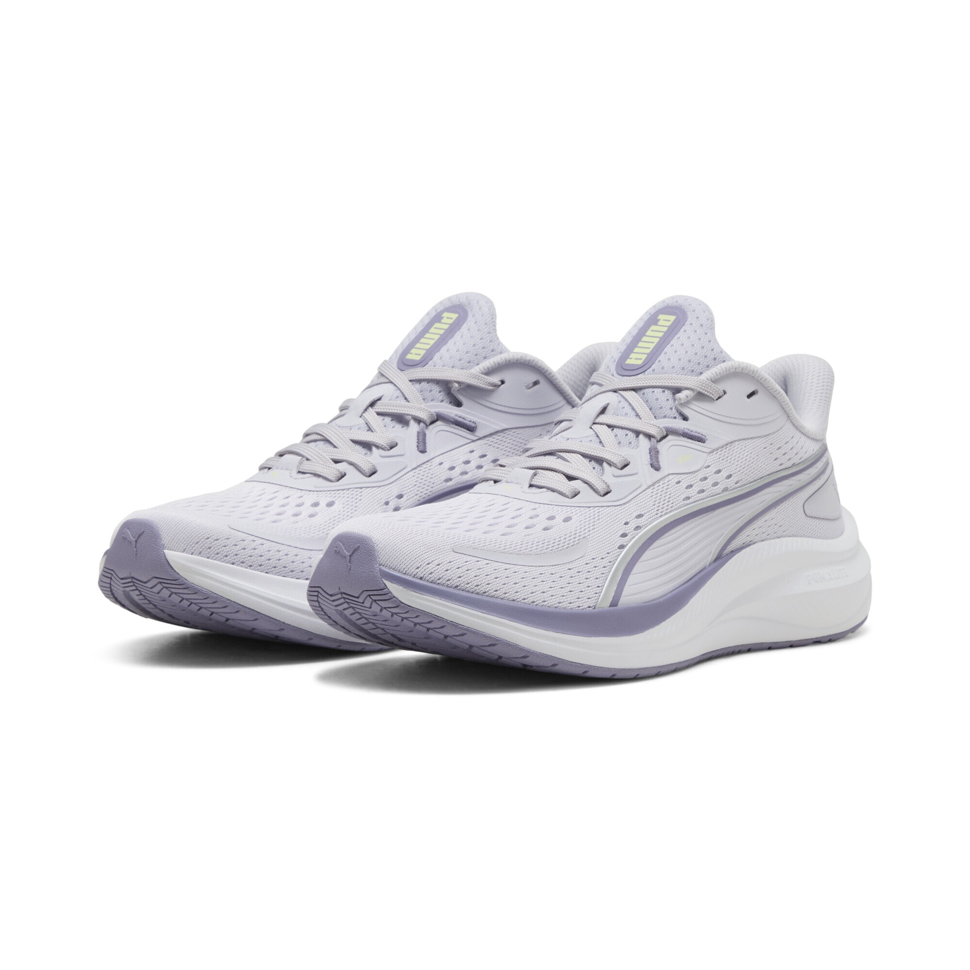 Trainingsschuh PUMA "Skyrocket Lite 2 Laufschuhe Erwachsene", Damen, Gr. 44,5, lavendar pop lila luster lila, Obermaterial: Synthetik, Textil. Futter: Textil. Innensohle: Textil. Laufsohle: Gummi, Schuhe Image
