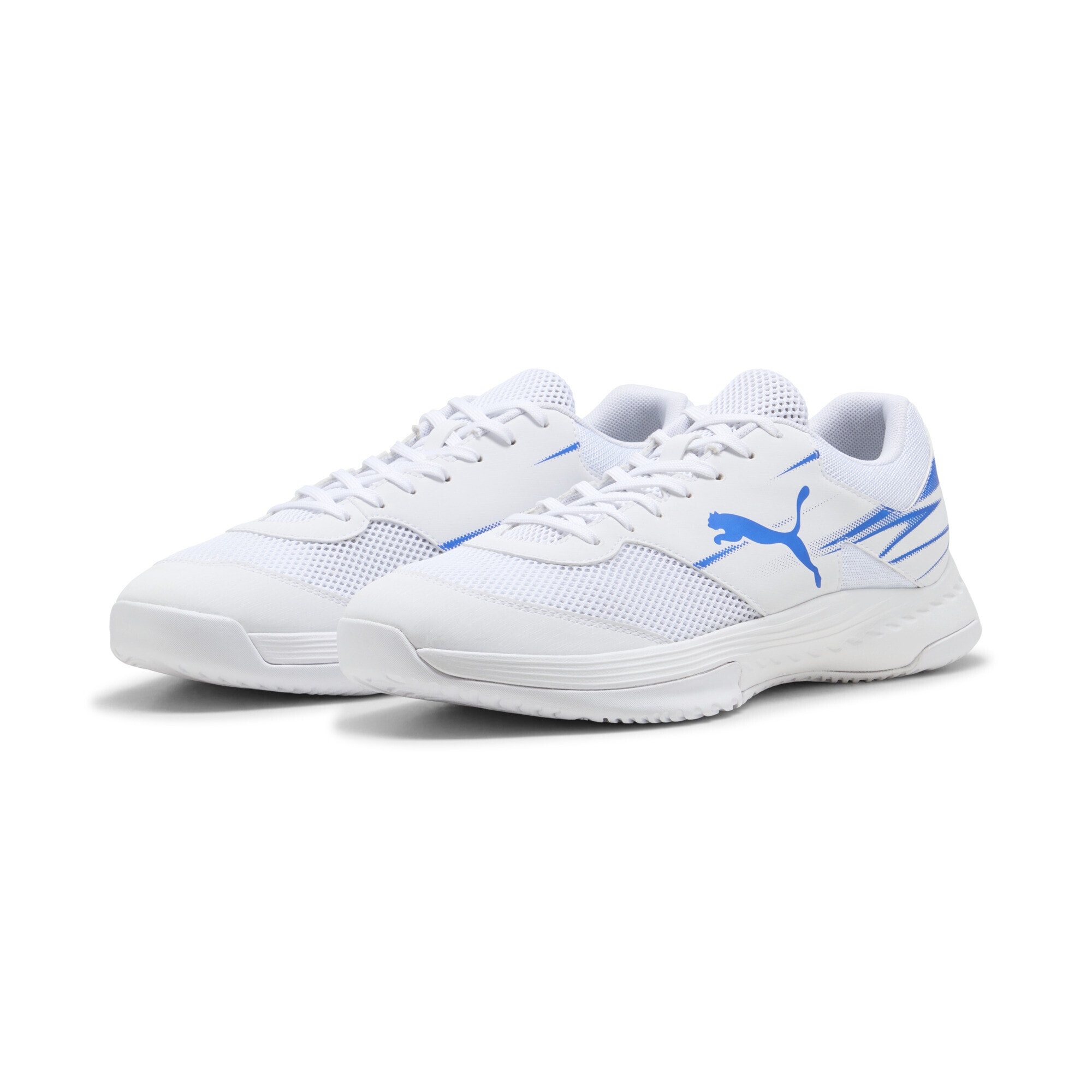 Sneaker PUMA "Varion II Handballschuhe Erwachsene", Damen, Gr. 48, weiß ultra blau, Obermaterial: Textil, Synthetik; Futter: Textil; Innensohle: Textil; Laufsohle: Gummi, Schuhe Sneaker