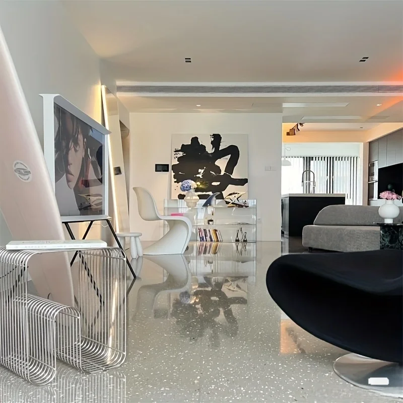 Schlanker, moderner Sofa-Beistelltisch aus Metall – kompakter, leichter Teetisch mit erhöhtem Randdesign, ideal für Wohnzimmer und Schlafzimmer