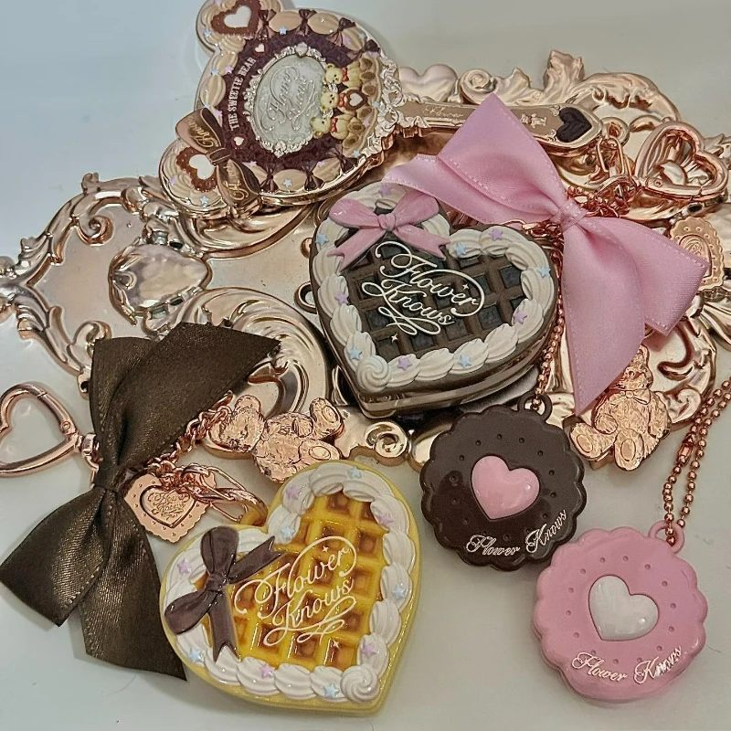 Flower Knows Sweetie Bear Matte Pressed Powder Natürlicher loser Puder-Anhänger, Make-up-Einstellung, langanhaltende Ölkontrolle Image