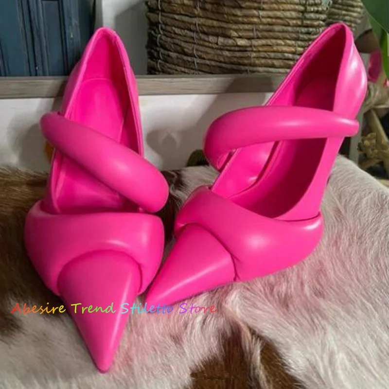 Spitze Katze Ferse Pumpen Frauen Sommer Neue Sexy Oberen Wicklung Designer Marke Seltsame Ferse Elegante Trendy Damen Party Kleid Schuhe