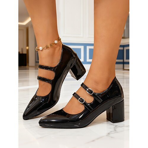 Rosa Mary-Jane-Pumps aus Lacklederimitat mit Doppelschnalle – eleganter Retro-Stil der 1950er Jahre für Valentinstag, romantische Verabredungen und besondere Anlässe. Image