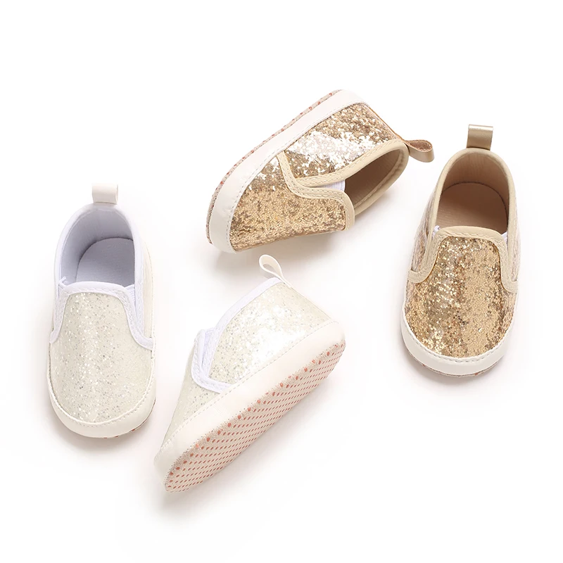 Frühling und Herbst Anti-Rutsch-Turnschuhe mit weichen Sohlen, atmungsaktive Babyschuhe, Bohnenschuhe, funkelnde faule Schuhe, Babyschuhe