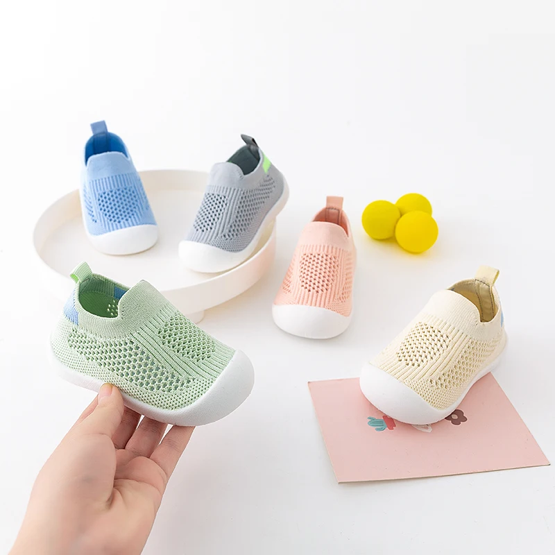 Frühling Beliebte Neue Baby Schuhe Mesh Stricken Atmungsaktive Kind Mädchen Jungen 0-3T Sommer Slip-On Casual turnschuhe Kleinkind Nicht-Skid Prewalker