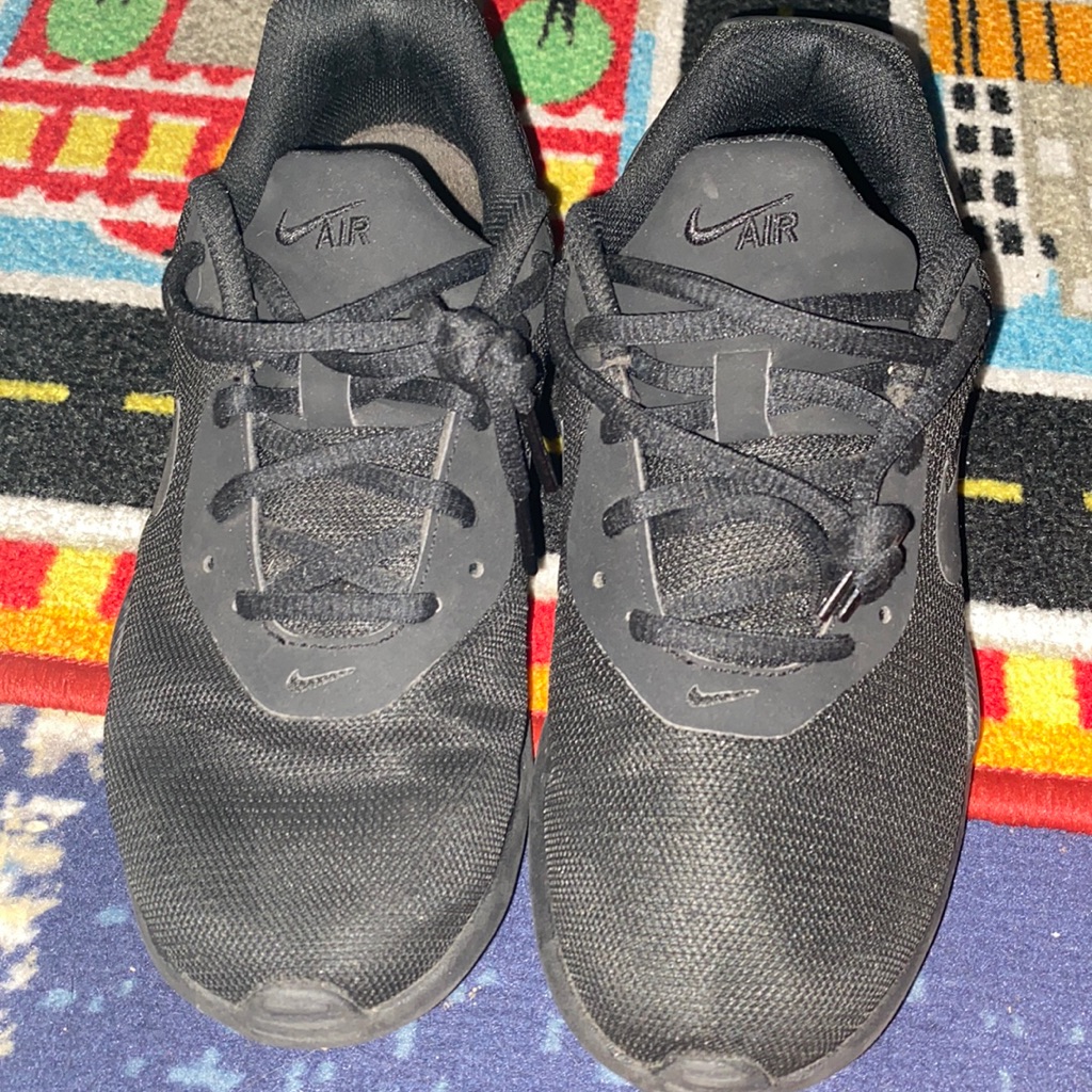 Nike Shoes | Black Nike Air Women’s Tennis Shoes | Color: Black | Size: 7