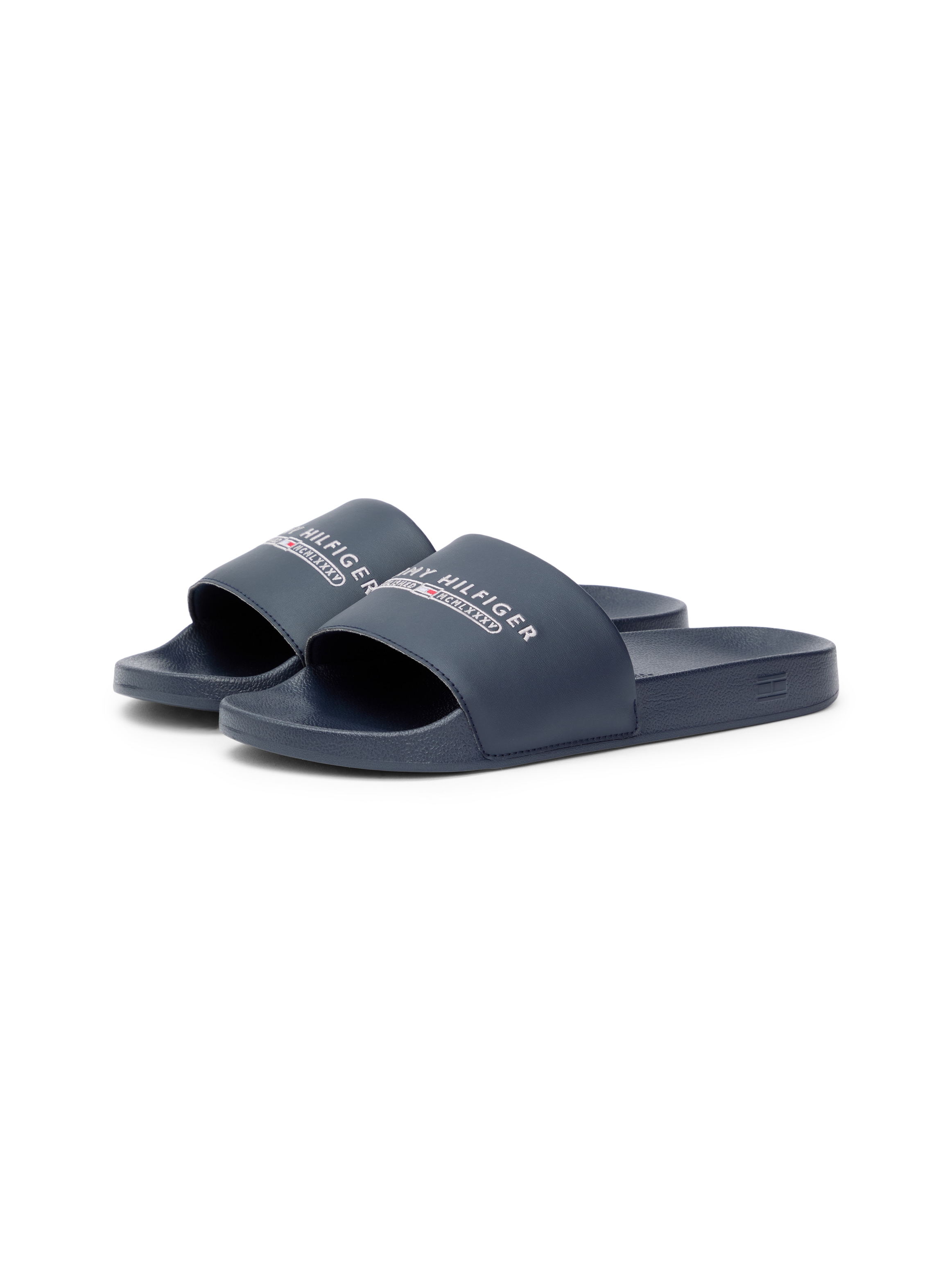 Pantolette TOMMY HILFIGER "TOMMY HILFIGER RAISED POOL SLIDE", Herren, Gr. 48, dunkelblau, Synthetik, Schuhe Pantolette, Sommerschuh, Badeschuh, Haussschuh mit Logoschriftzug