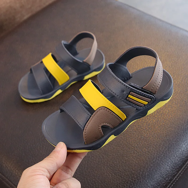 2019 neue Sommer Kinder Sandalen für Jungen Flache Strand Schuhe Kinder Sport Casual Student Leder Sandalen Weiche Nicht-slip mode Wilden Image