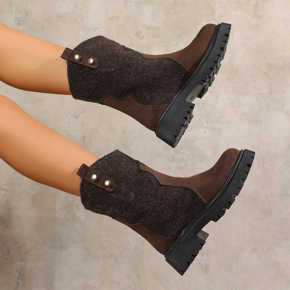 Herbst Stiefeletten Frauen Mode Metall Schnalle Plattform Chunky Heels Reitstiefel Braun Flanell Slip-on Booties Schuhe mit dicken sohlen