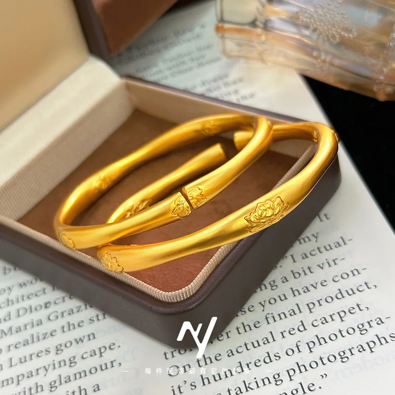Bracciale aperto con fiore di ibisco da donna in oro 24 carati AU999 - Bracciale rigido in oro ibisco lucido, bagliore floreale sul polso, ideale per lo streetwear quotidiano