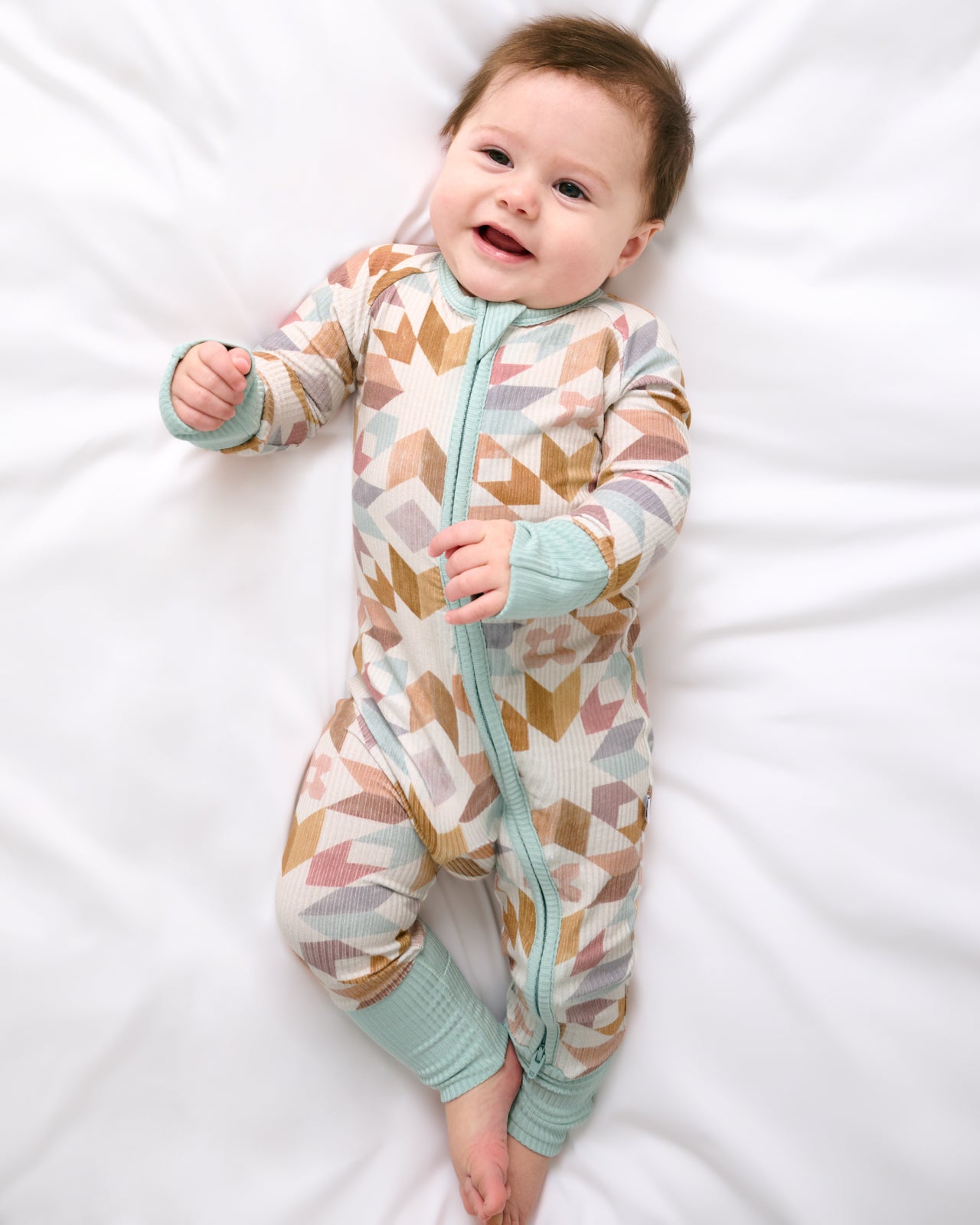 Kaleidoscope Dreams Ribbed Zippy - Preemie