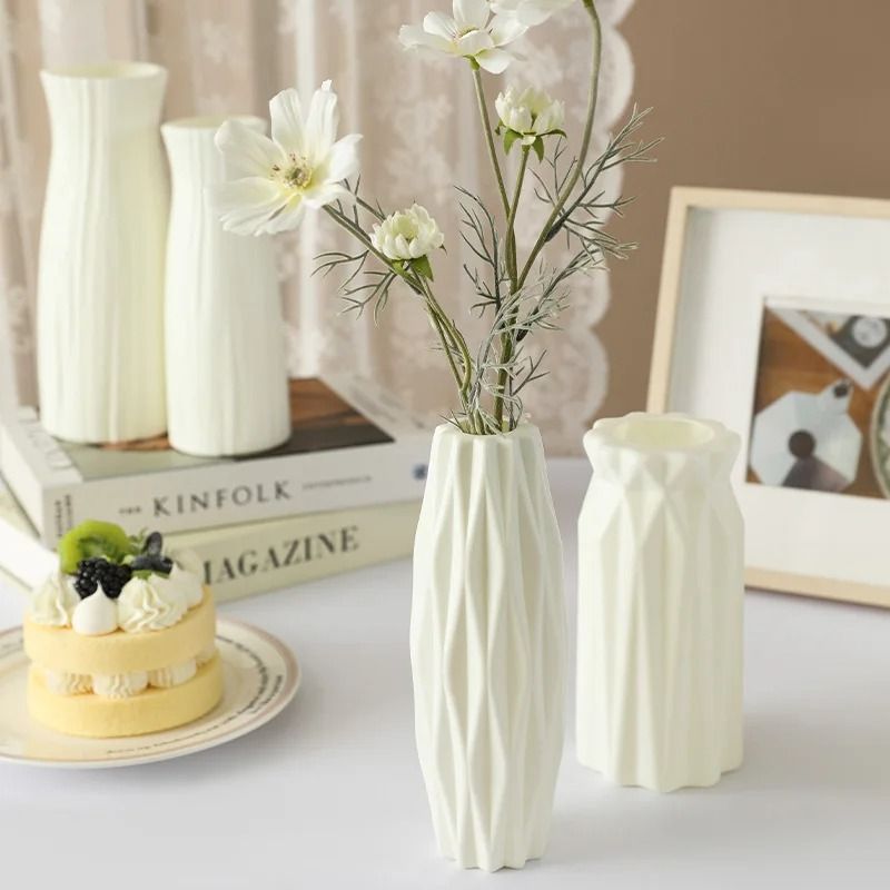 Minimalist Silver Willow Simple Plastic Vase paper Art