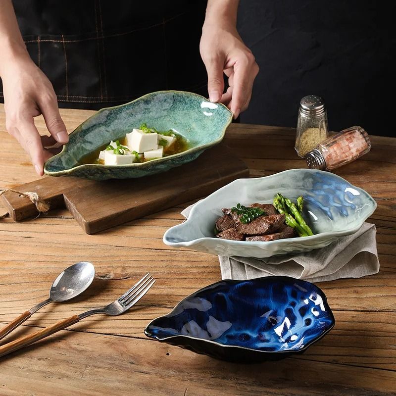 Japanese Kiln Style Oyster Shaped Ceramic Flavor Dish blue s