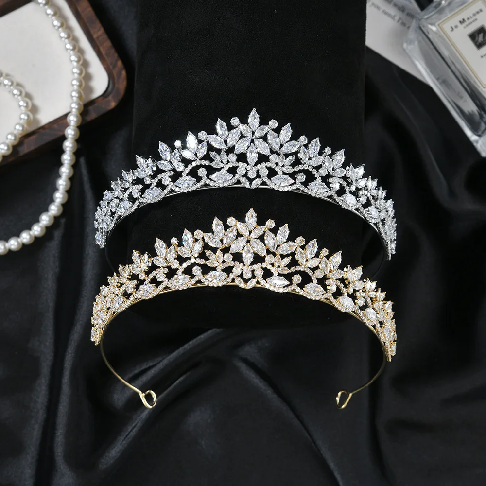 Prinzessin Kronen für Frauen Mädchen Luxus Zirkonia Braut Tiara Krone für Hochzeit Heapieces Geburtstag Party Prom Braut Stirnband Image