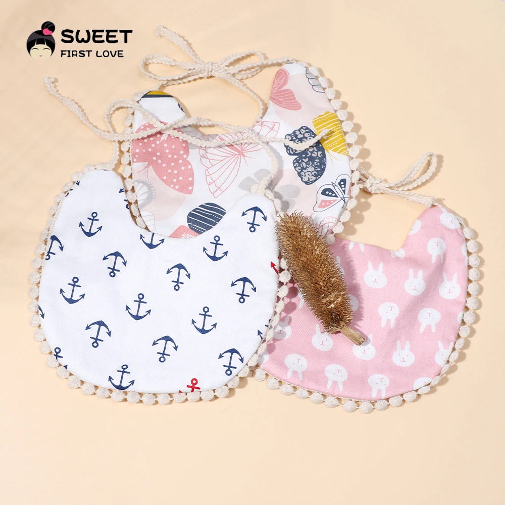 1Pcs Baumwolle Cartoon Doppelseitige Baby Lätzchen Baby Mädchen Speichel Handtuch Neugeborenen Kleinkind Baby Jungen Fütterung Spucktücher Bandana Schal Image