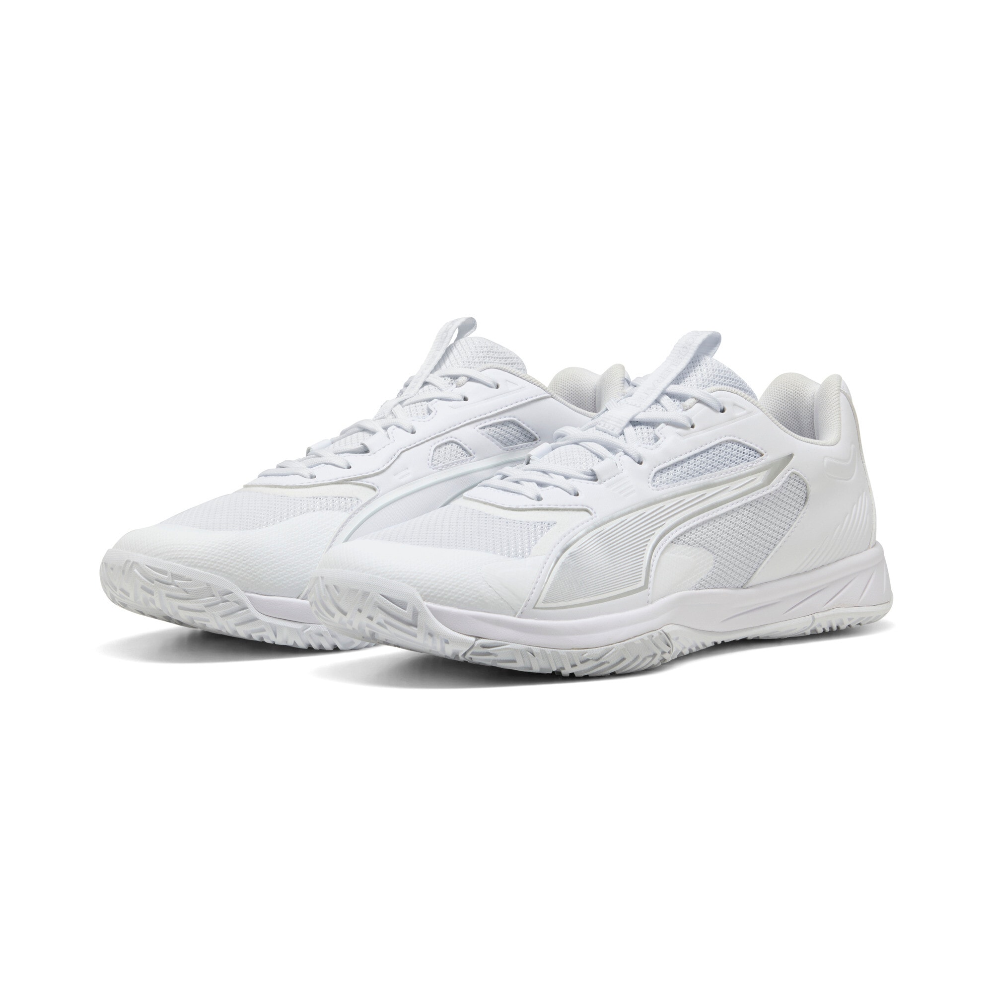Hallenschuh PUMA "ACCELERATE PRO 4", Damen, Gr. 46,5, weiß (puma weiß, puma silber), Synthetik, Schuhe Hallenschuh