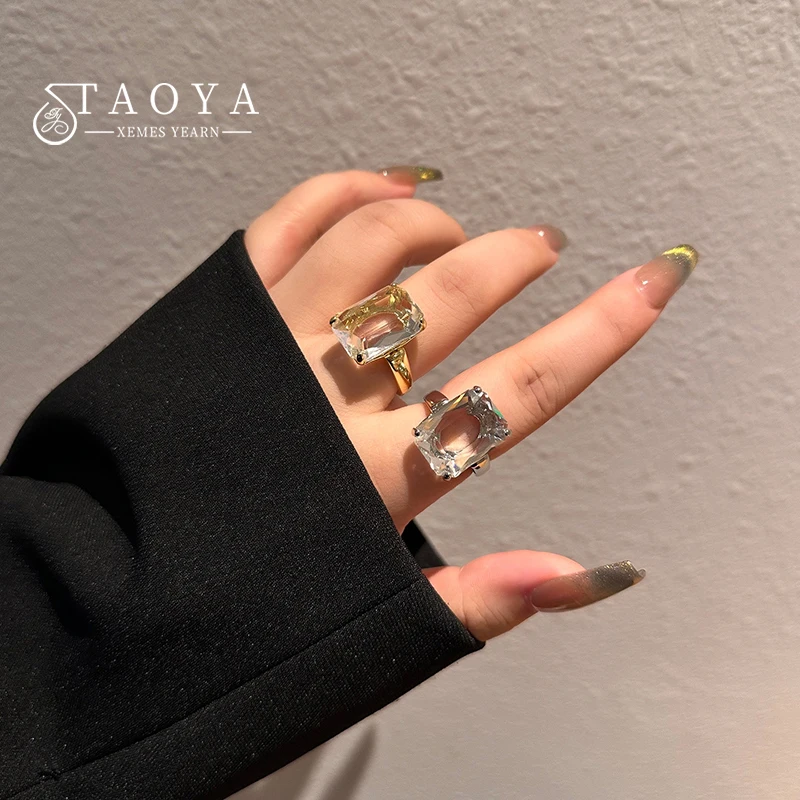 Europäische und amerikanische Retro-Ringe, transparent, quadratisch, Kristall, goldfarben, 2026, neuer Schmuck, modische Finger-Accessoires für Damen Image