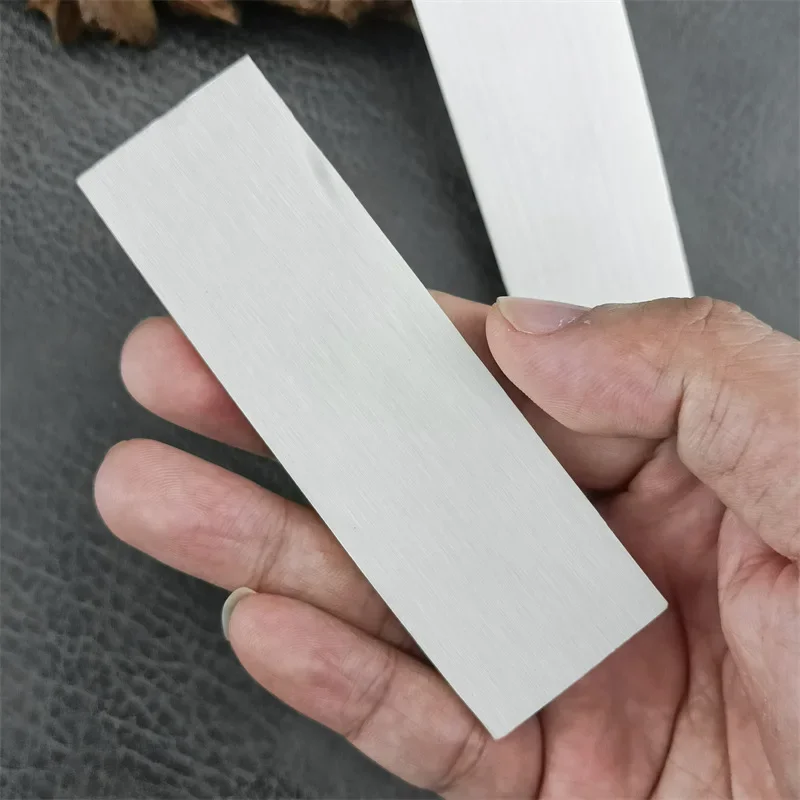 1 Stück Rinderknochenmaterial – DIY-Messergriff-Patch-Zubehör, geeignet für die Herstellung verschiedener Werkzeugmessergriffe Image