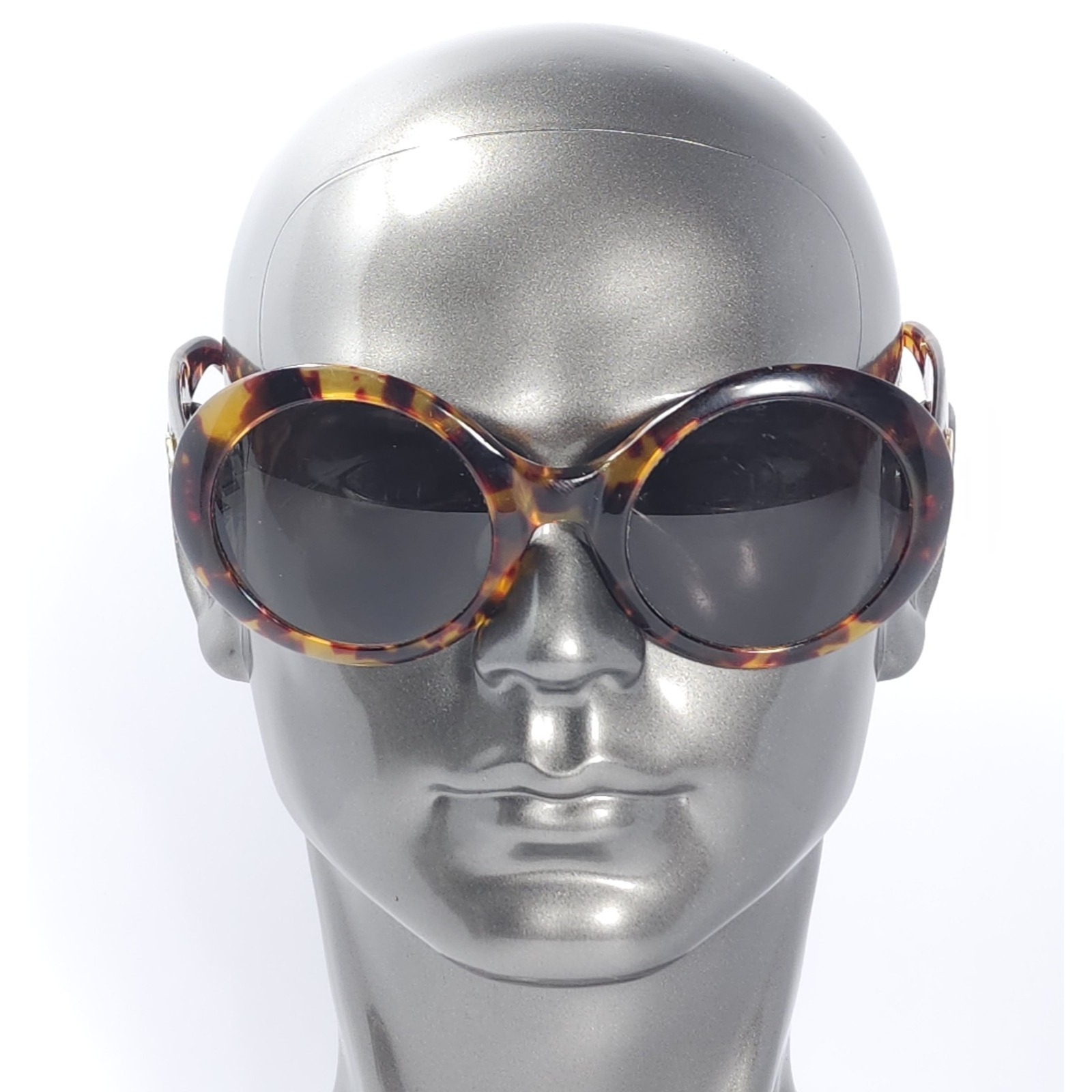 Gucci Accessories | Gucci Vintage 80's Tortoiseshell Sunglasses 2401/N/S 02y 55-24-145 Made In Italy | Color: Gold/Tan | Size: Os