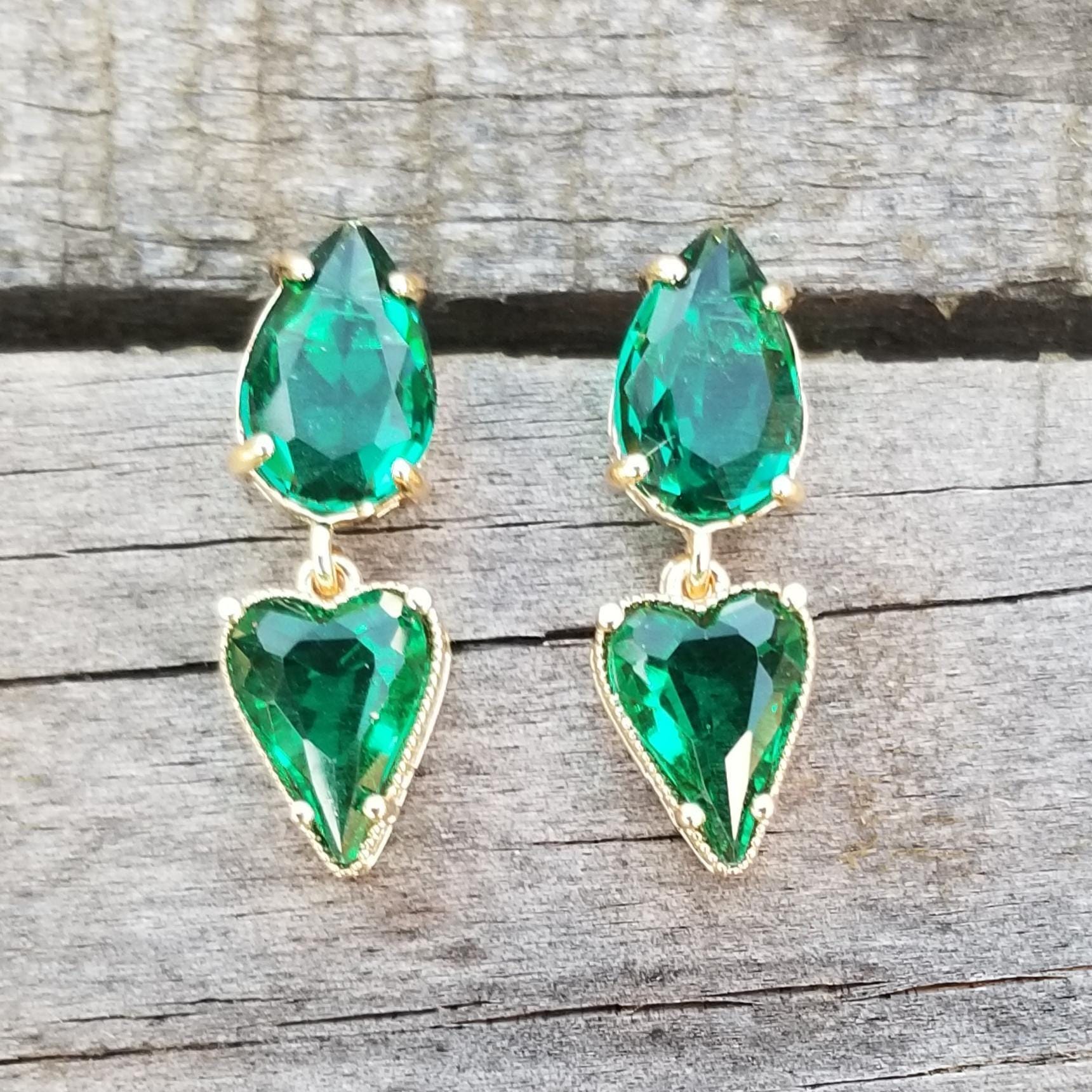 14k Gold Smaragd Herz Ohrringe, Smaragd Ohrstecker, Smaragd Ohrringe, Smaragd baumeln, Gold Smaragd Ohrstecker Ohrringe, Mai Birthstone, grüner Edelst