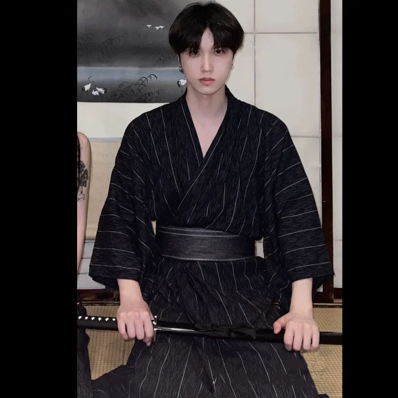 Sommer Schwarz Japanische Traditionelle Samurai Kimono Für Männer Yukata Bademantel Lose Stil Homewear Gürtel Langes Kleid Baumwolle Image