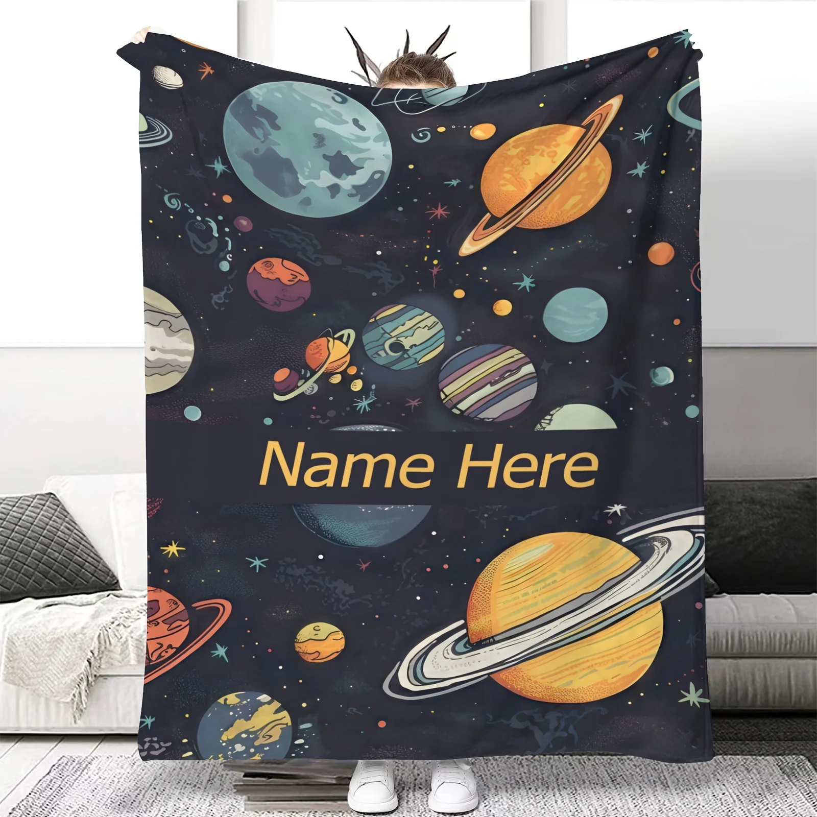 1 Stück Flanelldecke mit Cartoon-Planeten-Weltraummuster, anpassbarer Name, geeignet für Bett, Sofa, Büro, Outdoor-Camping, weich Image