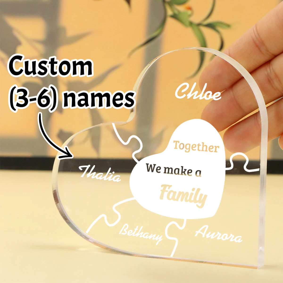 Personalisierte Acryl-Namensschilder in Herzform, personalisierte Namensschilder, anpassbare Geburtstagsgeschenke für 3-6 Namen Image