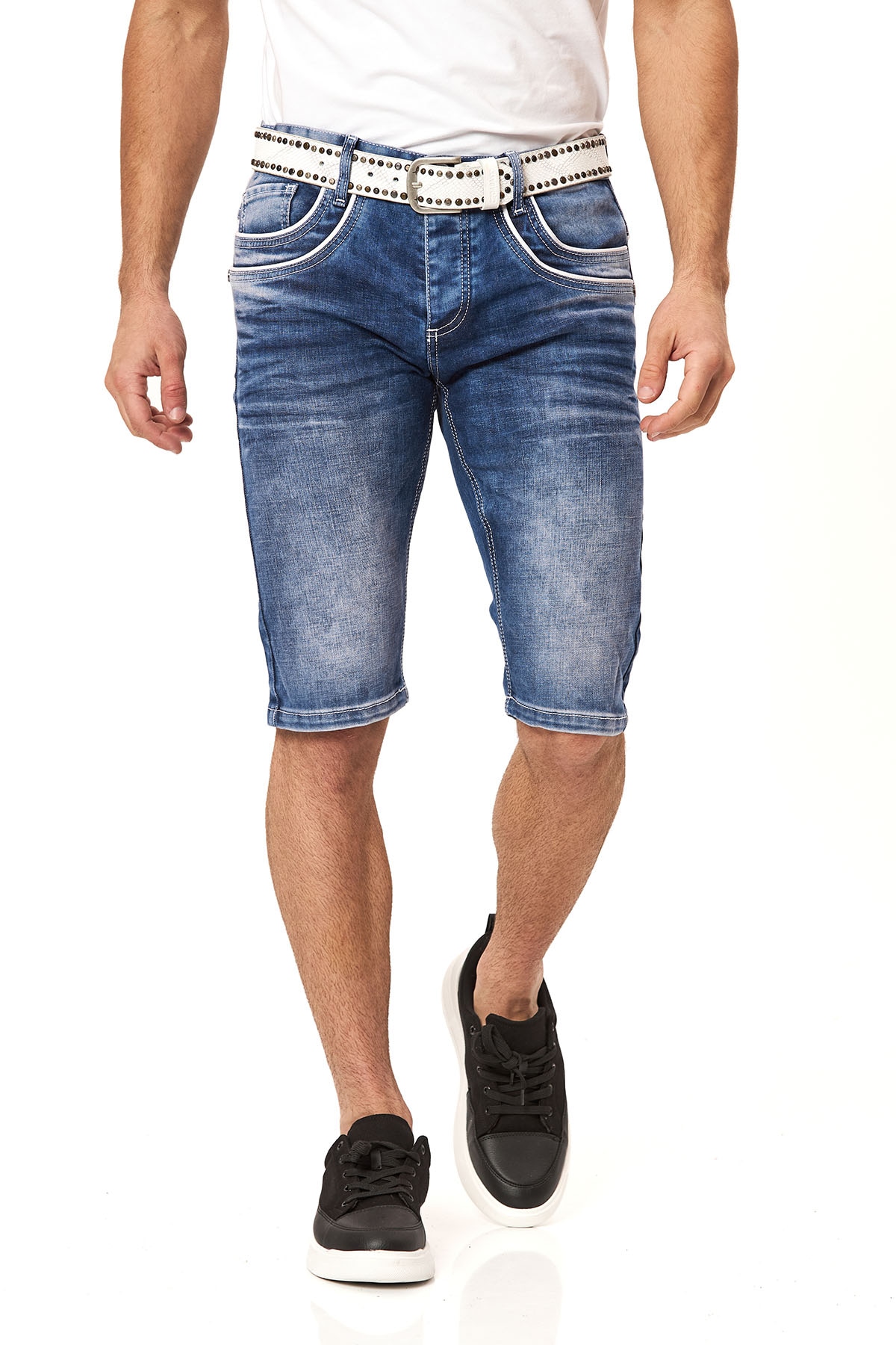 Jeansbermudas CIPO & BAXX, Herren, Gr. 31, N-Gr, blau, Denim/Jeans, Obermaterial: 100% Baumwolle, Abriebeffekte, regular fit knielang, Jeans, Baumwolle, regular fit Image