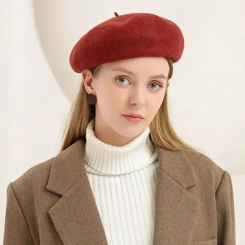 Modische Warme Winter-Wollmütze Einfarbige Retro-Französische Künstlermütze Elegante Vielseitige Schlichte Kappe für Damen Image