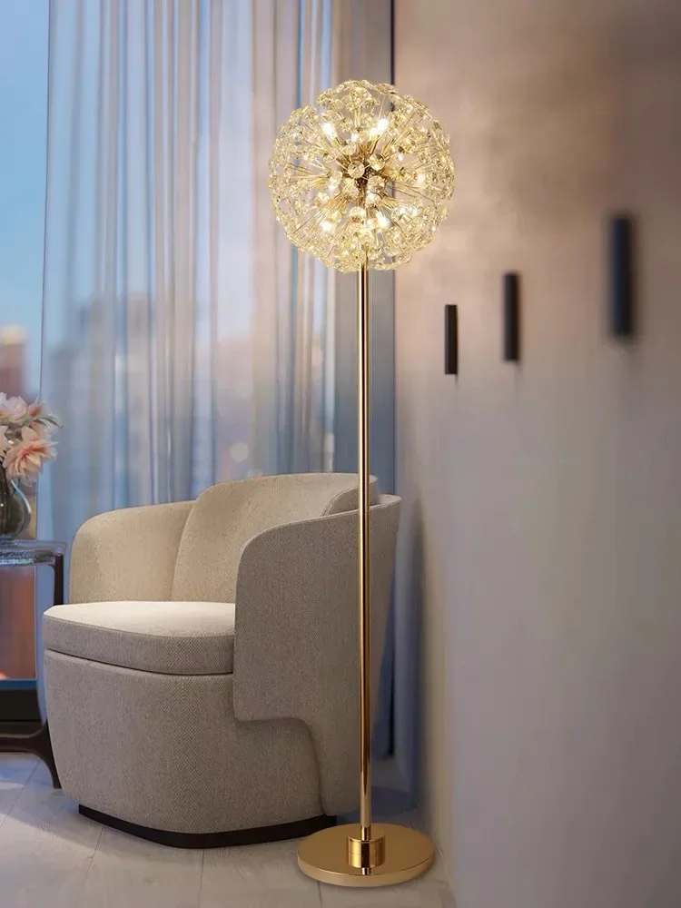 Moderne Kristall Stehlampe Luxus Sonne Blume Stehlampe Für Villa Hotel Shop Salon Dekoration LED Gold Stehlampe