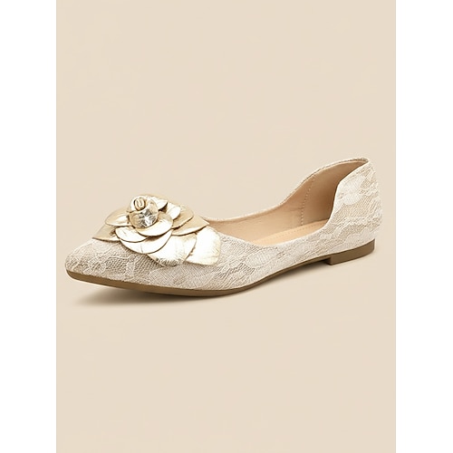 Elegante Ballerinas in Champagnergold mit floraler Schleife für Damen, ideal für die Mutter der Braut bei kirchlichen Hochzeiten. Image
