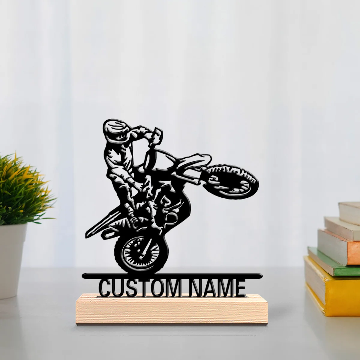 1 Stück romantische, personalisierte, individuelle Motorrad-Metallstatuen, geeignet als Geschenk für Motorrad-Enthusiasten mit männlichem Motiv. Image