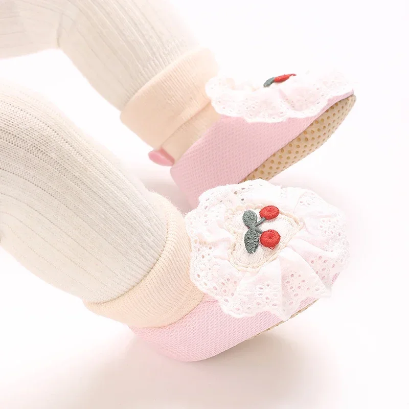 0-18M Weiche Winter Nicht Slip Socken Baby Mädchen Kleine Kirsche Winter Warme Schuhe Solide Mode Kleinkind Fuzzy erste Wanderer Kind Schuhe