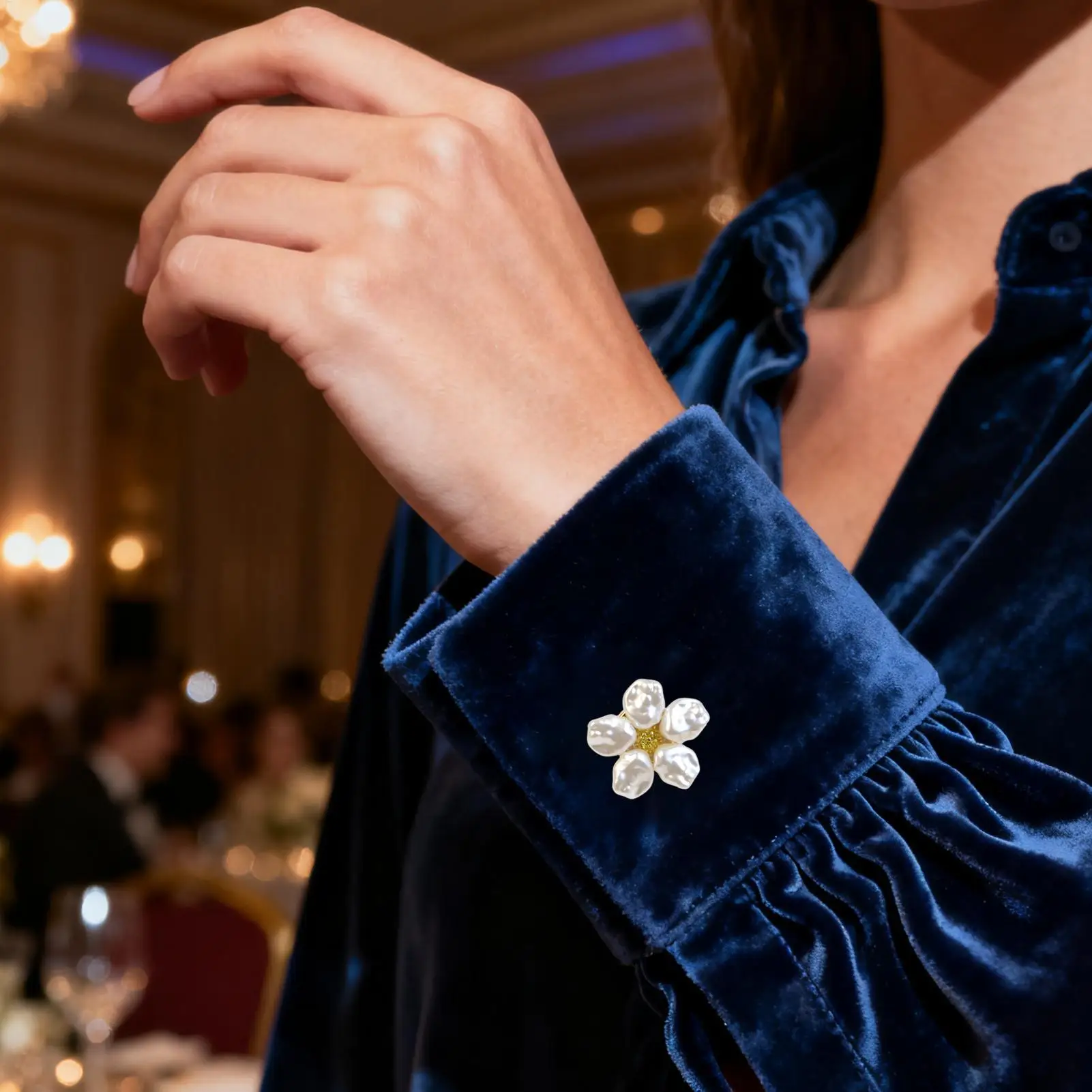 Legierungsknopfabdeckungen mit Perlen und Strass, Blumen-Manschettenknöpfe & Kragenknöpfe für Damenblusen, Home-Office und Business Image