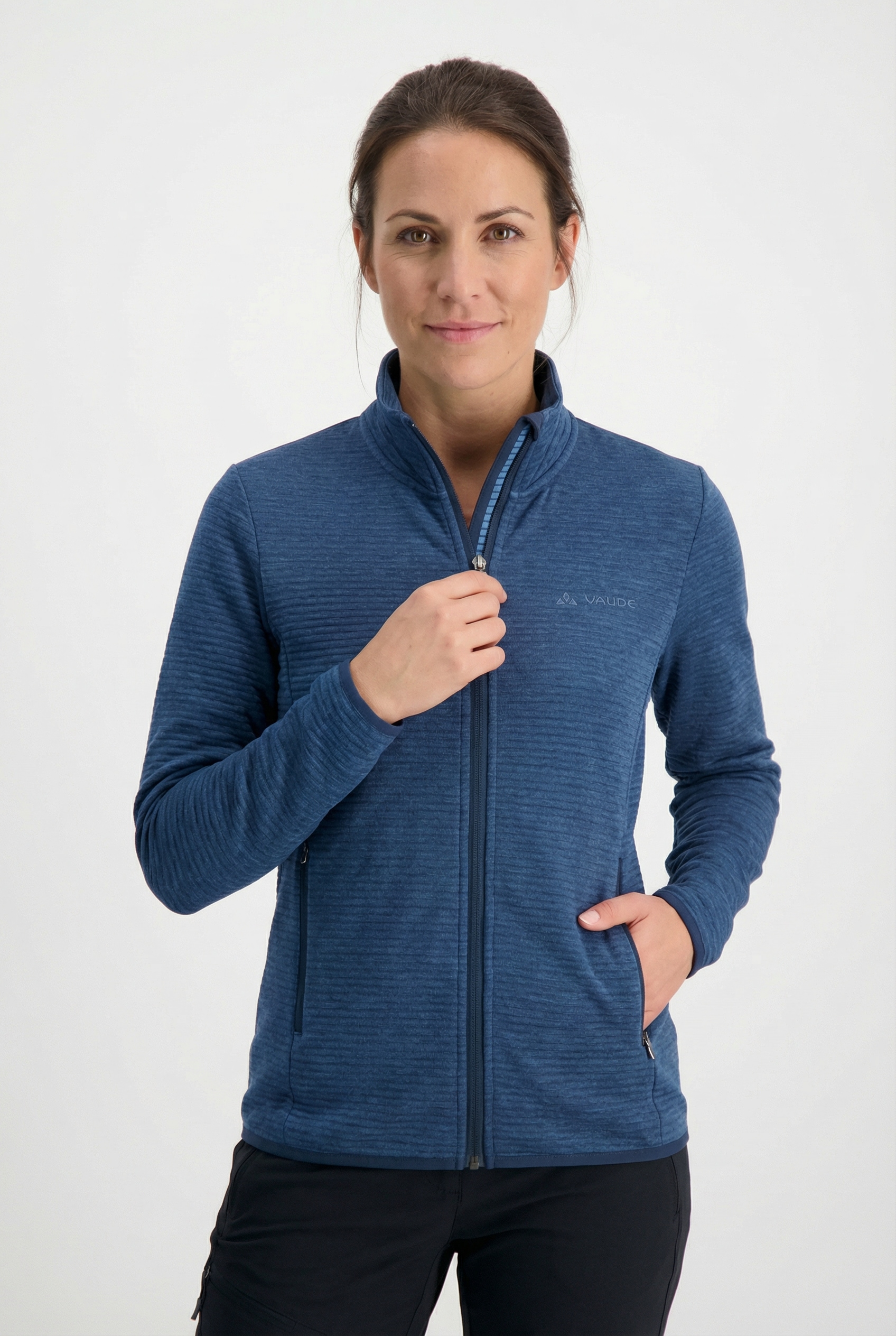Fleecejacke VAUDE "SE WO SAFIEN FLEECE JACKE", Damen, Gr. 46, schwarz sea, Obermaterial: 100% Polyester, Jacken Fleecejacke, sportlicher Stil, vielseitig einsetzbar, Übergangsjacke