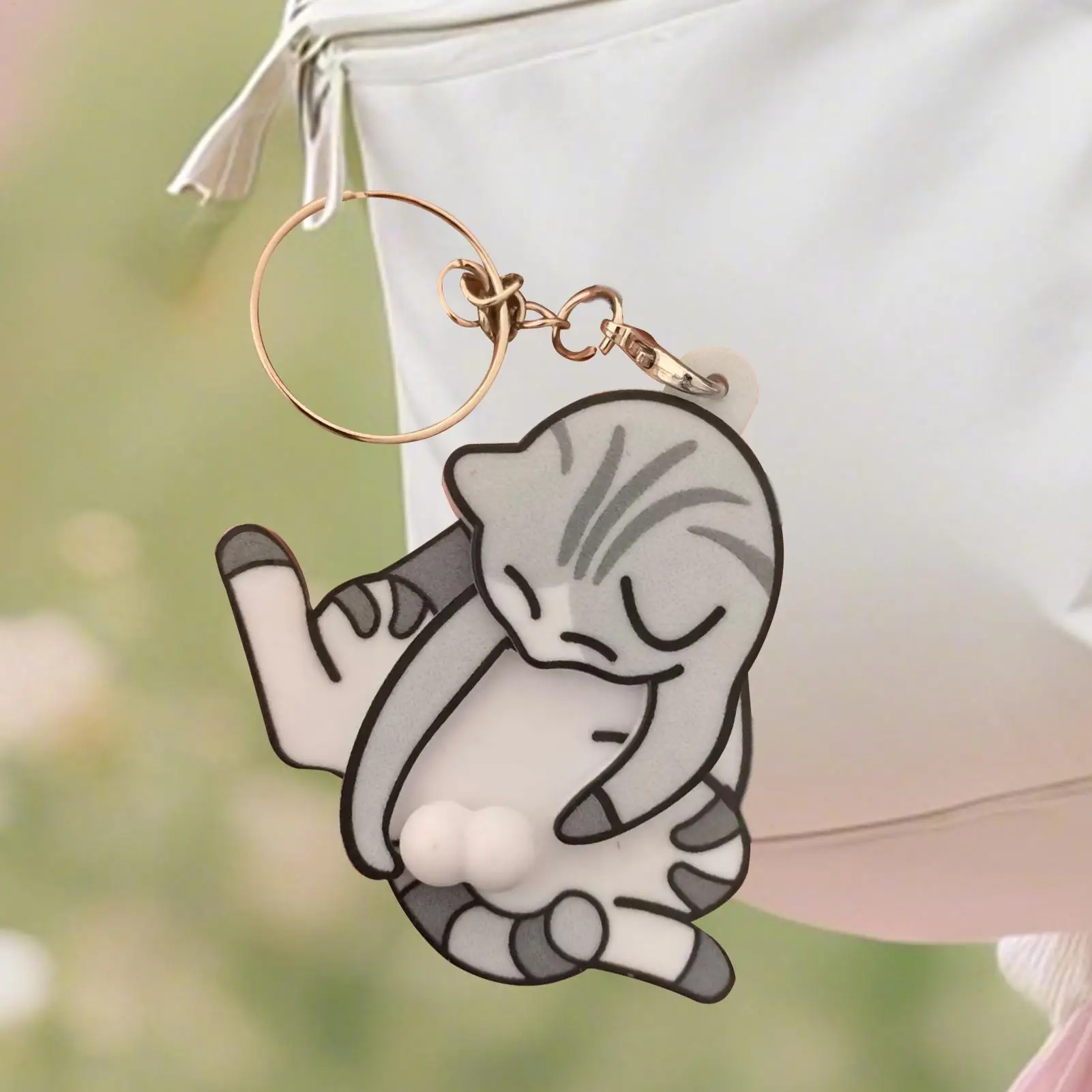 Kreativer Katzen-Schlüsselanhänger mit Spielbällen, niedlicher drehbarer Acryl-Taschenanhänger für Damen, Schlüsselring, Geldbörsen- und Autoschlüssel-Accessoires Image