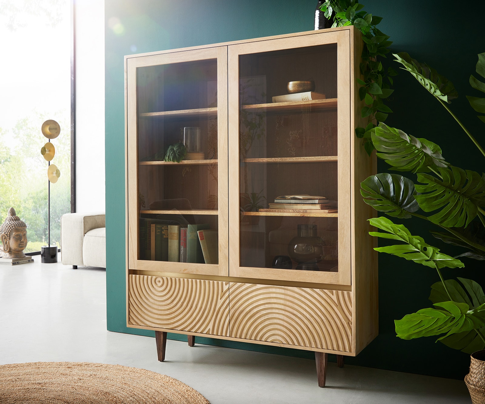 DELIFE Vitrine Budaya 115x135 cm Mango Natur 4 Türen Fuß vierkant, Vitrinen Image