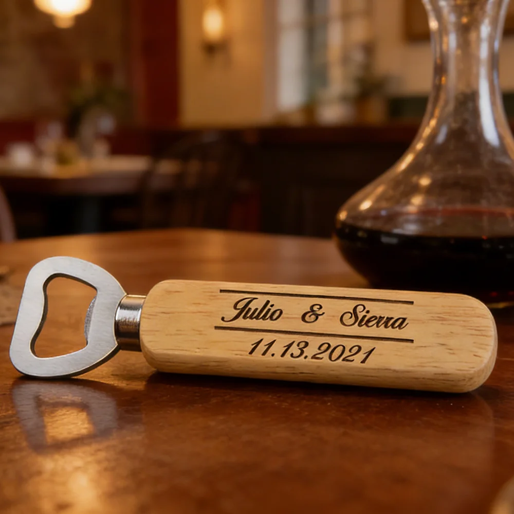 Personalisierter 1-teiliger Gravierter Holz-Flaschenöffner Rustikales Hochzeits-Souvenir für Gäste Junggesellenabschied Geschenk für Trauzeugen Tischdekoration Image