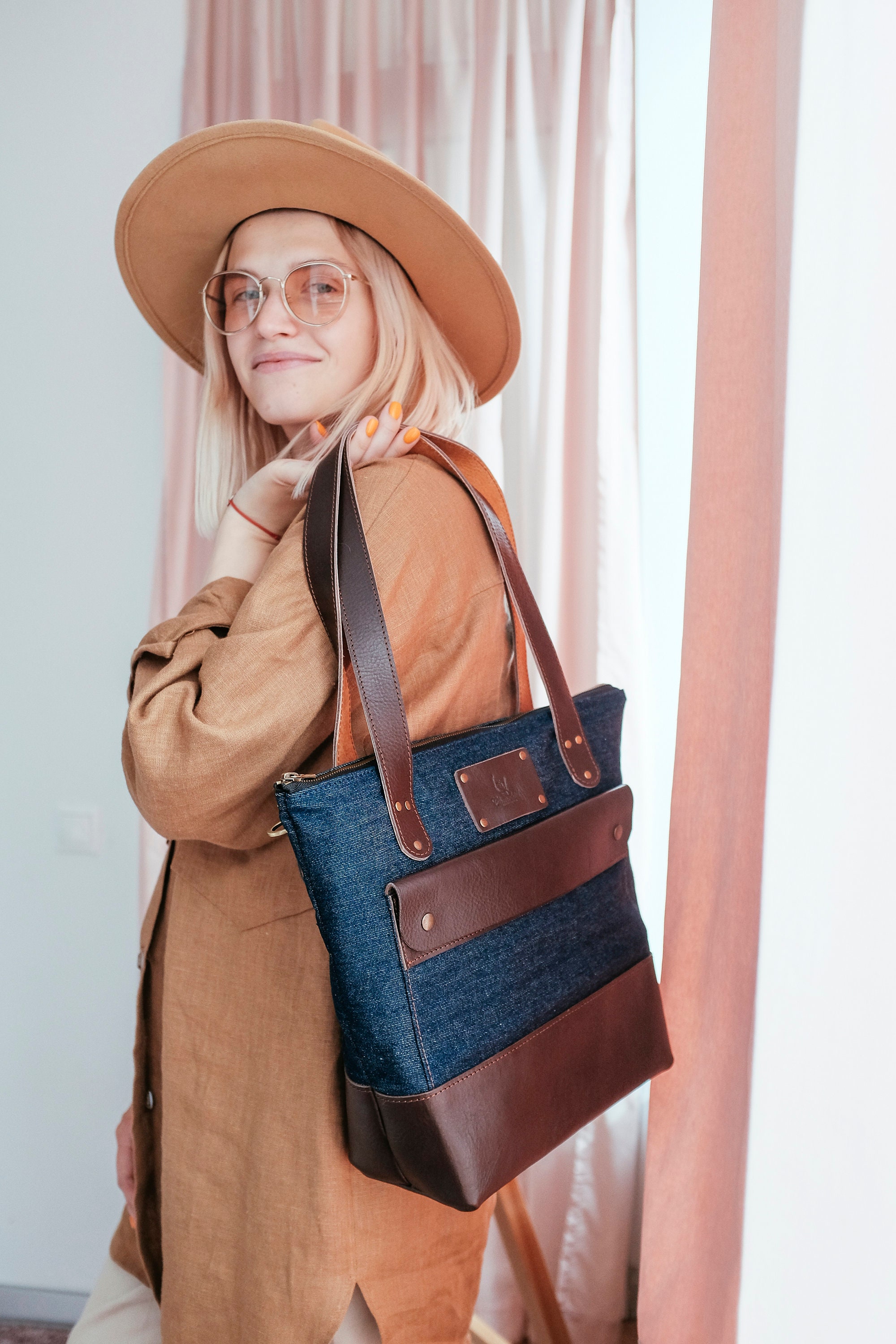 Piccola borsa tote in pelle e denim, borsa da weekend in pelle e denim, borsa da viaggio in pelle e denim, borsa shopper in denim, borsa a tracolla in
