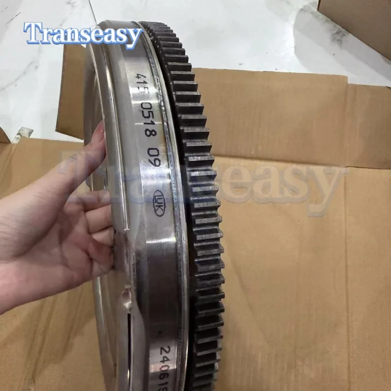 LUK 0AM DQ200 Kupplungsschwungrad mit 6 Löchern, 129 Zähne, passend für VW Audi DSG-Getriebe – neues Originalteil 415051809 Image