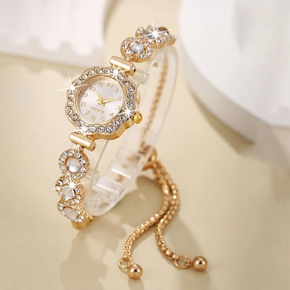 Rhinestone Bracelet Watch Fashionable Crystal Studded Quartz Wristwatch For Ladies & Girls black