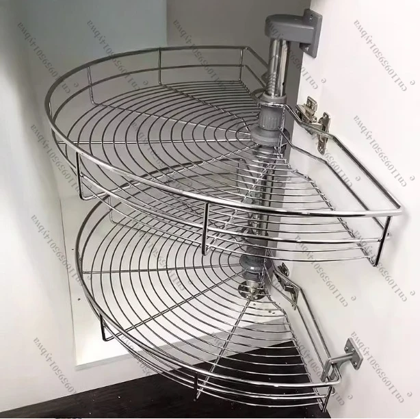 Der bogenförmige Ausziehkorb am Eckschrank kann um 180 Grad gedreht werden für ein doppelschichtiges Aufbewahrungsregal.