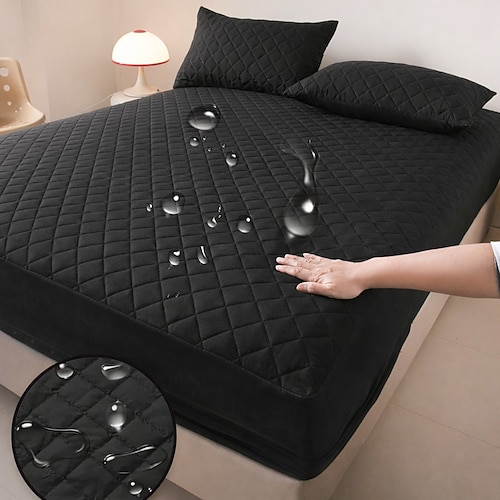 wasserdichter, urinbeständiger Matratzenschoner in Unifarbe mit vollständiger Abdeckung, gesteppt, gebürstet, staubdicht und rutschfest – ideal zum Schutz Ihres Bettes. Image