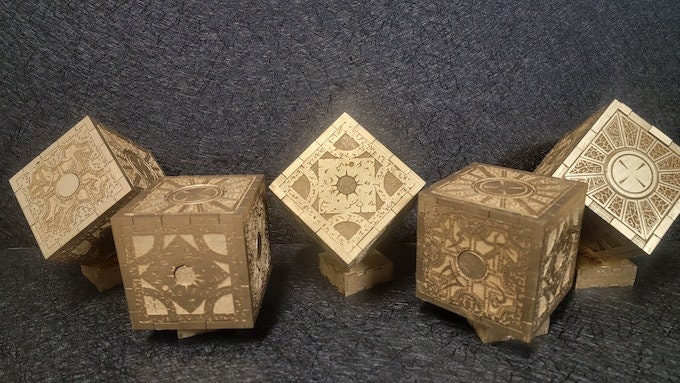 Hellraiser Puzzle Box 2023 - Variante 4 di 5 - Irrisolvibile (Parti mobili)