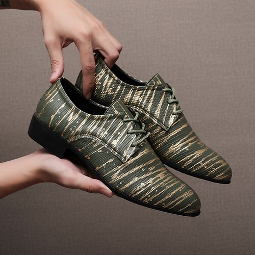 Herren-Anzugschuhe aus Kunstleder mit roten und goldenen Streifen – stilvolles, formelles Schuhwerk für Hochzeiten und Geschäftsveranstaltungen Image